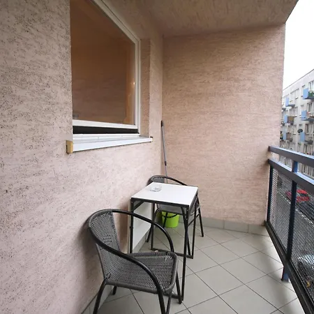 Lägenhet Happyestate Ul Biskupia Old Town *