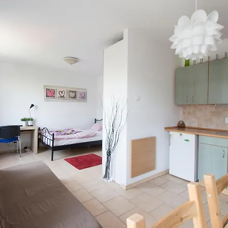 Happyestate Ul Biskupia Old Town *