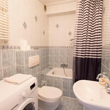 Διαμέρισμα Happyestate Ul Biskupia Old Town