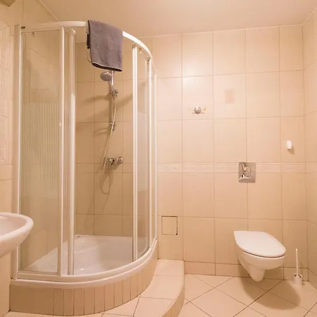 Happyestate Ul Biskupia Old Town